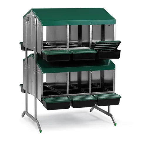 Rollaway Nesting Box with Legs